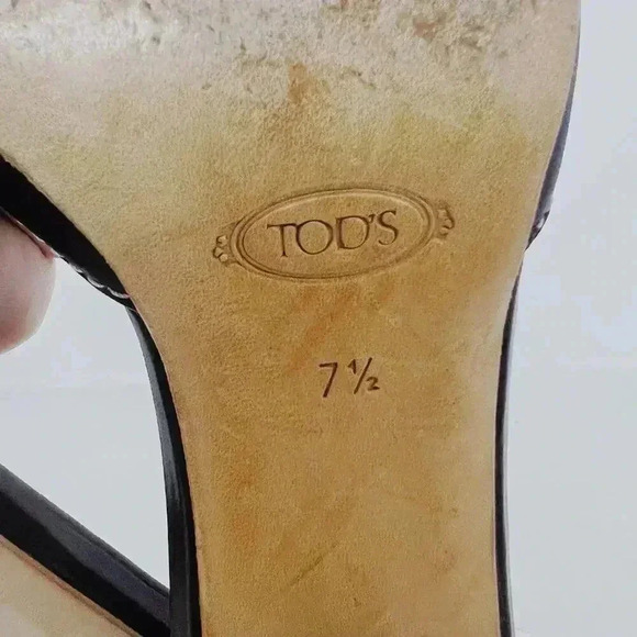 Tod's y2k Vintage Dark Brown Leather Kitten Heels Silver Ring Women's Size 7.5 - Picture 10 of 12